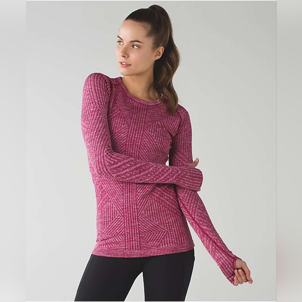 Lululemon Rest Less PulloverHeathered Berry Rumble